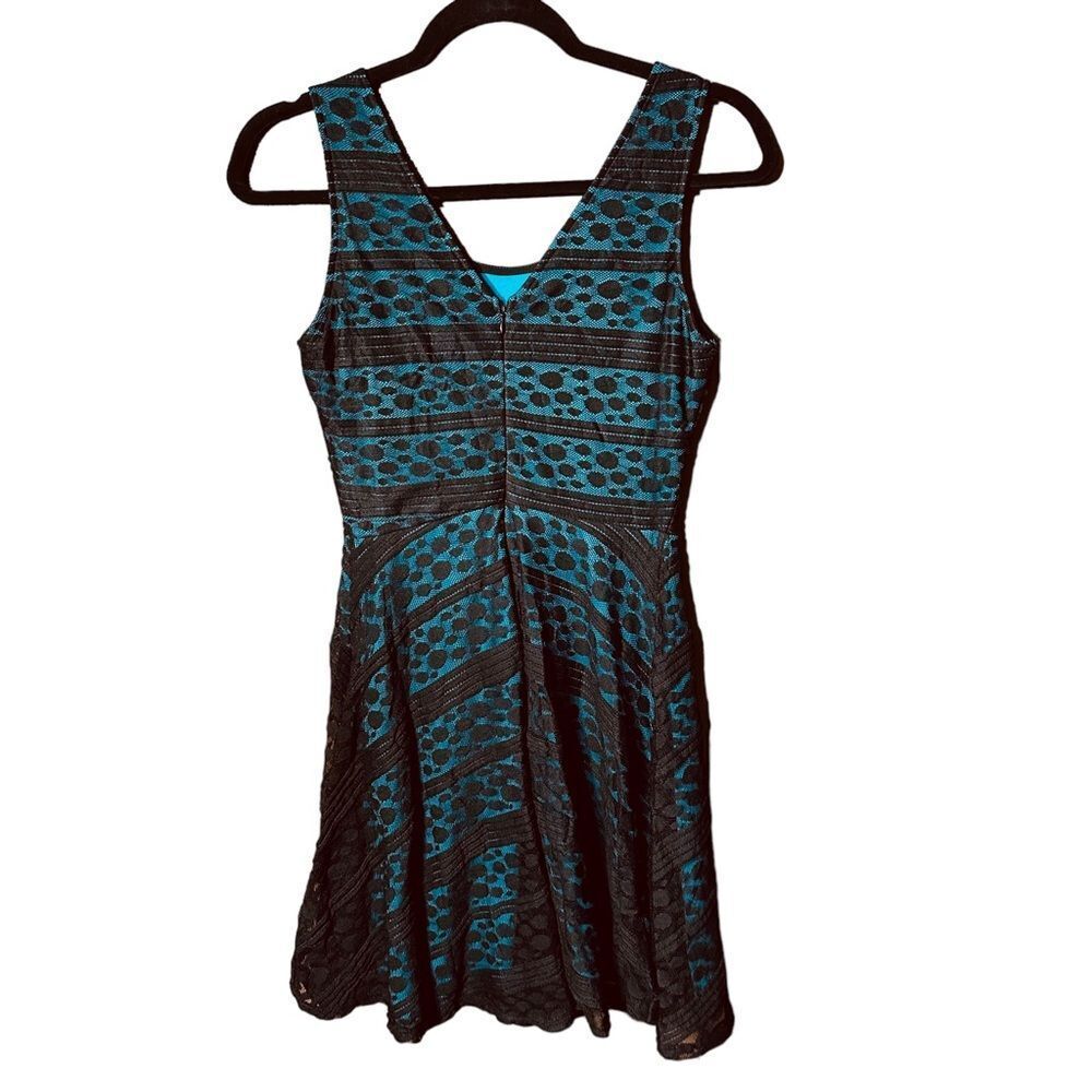 Doe & Rae Black Blue Lace Dress Sz S - Picture 8 of 9